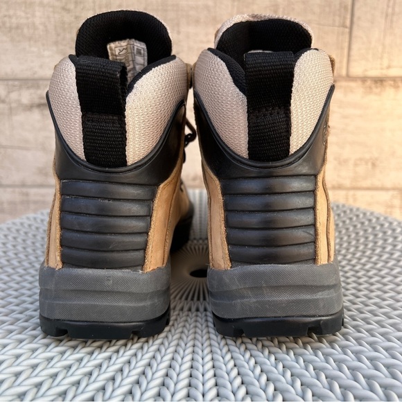 La Sportiva Thunder GTX Gore-Tex Hiking Boots Size 6.5 - Picture 5 of 9